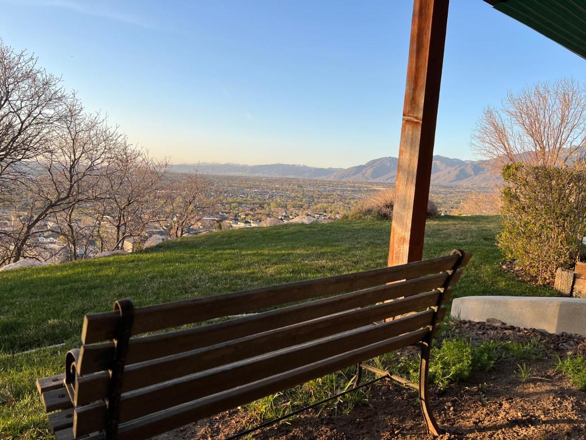 Above Ground Basement Apartment 2 Bedroom 1 B Retreat With Gorgeous View Draper Dış mekan fotoğraf